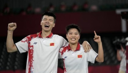 JRS直播吧-打破不胜“雅思”魔咒 这次王懿律终于拿到了冠军